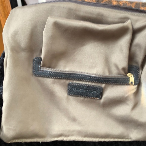 EXCELLENT CONDITION STEVE MADDEN LEOPARD CLUTCH - Picture 4 of 7